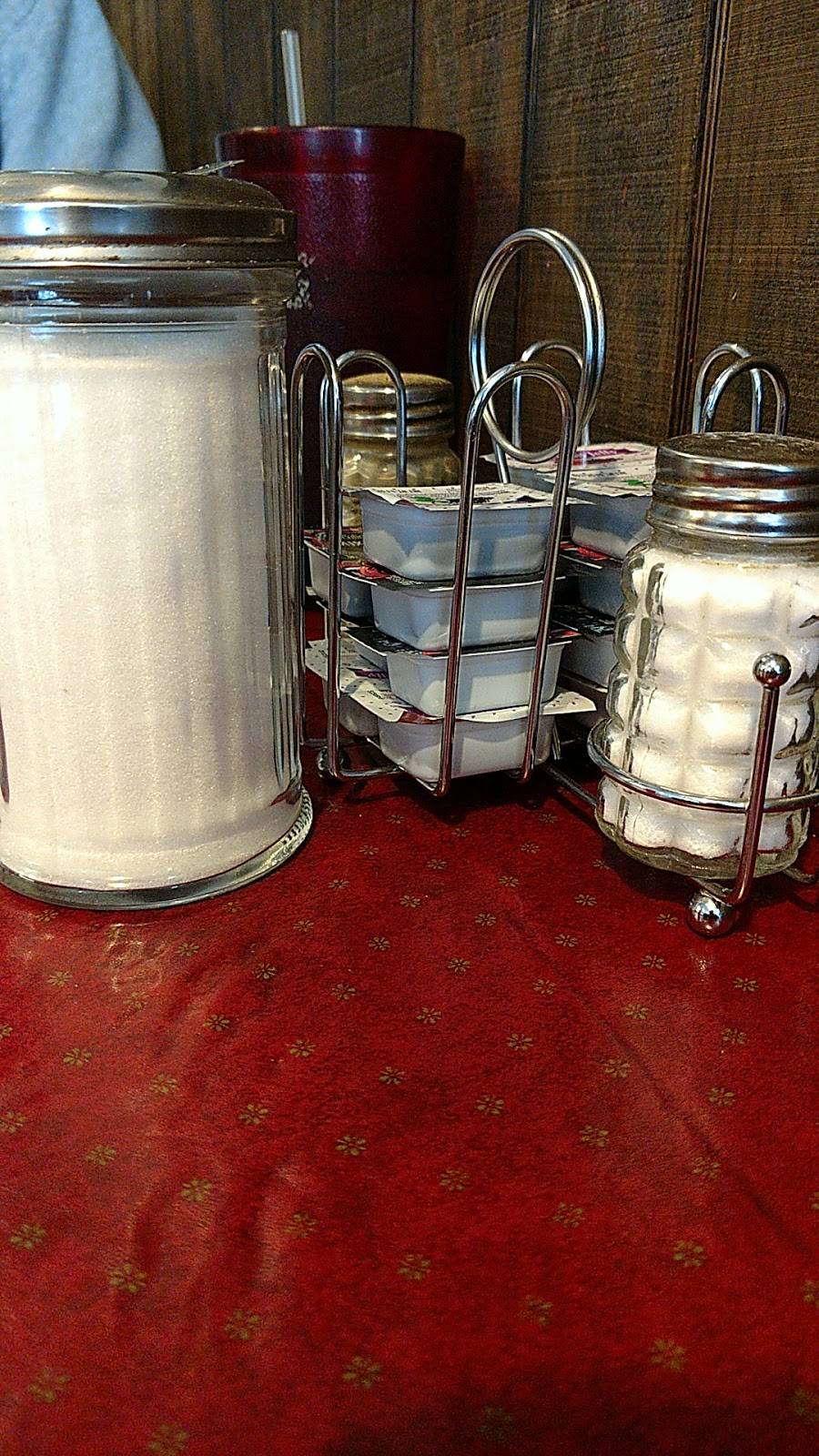 New Florence Family Restaurant | restaurant | 182 Ligonier St, New Florence, PA 15944, USA | 7242352511 OR +1 724-235-2511