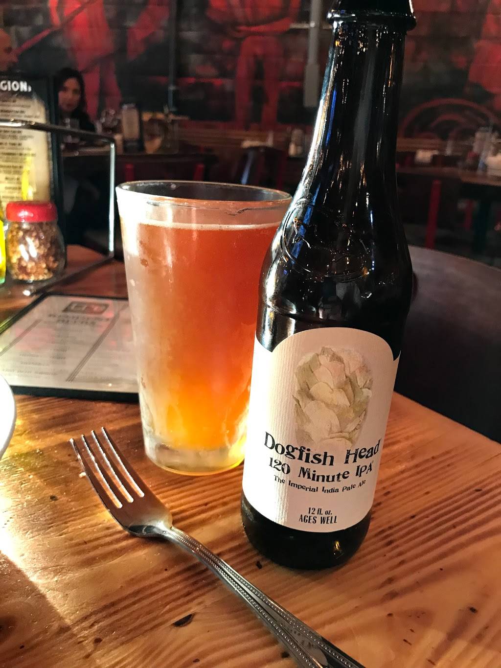 Tre Pizza | restaurant | 611 Park Ave, Freehold, NJ 07728, USA | 7327514422 OR +1 732-751-4422