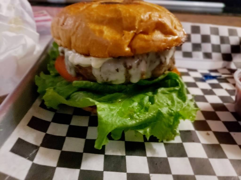 TDarbys Bar and Grill | restaurant | 4510 Salt Lake Blvd, Honolulu, HI 96818, USA | 8088887805 OR +1 808-888-7805