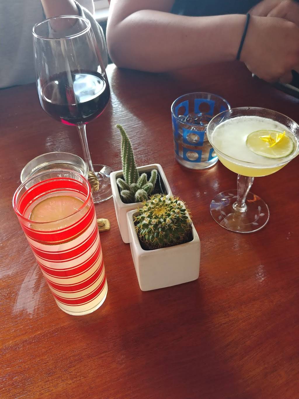 The Fly Trap | restaurant | 606 Folsom St, San Francisco, CA 94107, USA | 4152430580 OR +1 415-243-0580