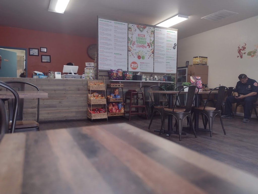 2GO Salads | restaurant | 210 E Cole Blvd #5, Calexico, CA 92231, USA | 7606189120 OR +1 760-618-9120