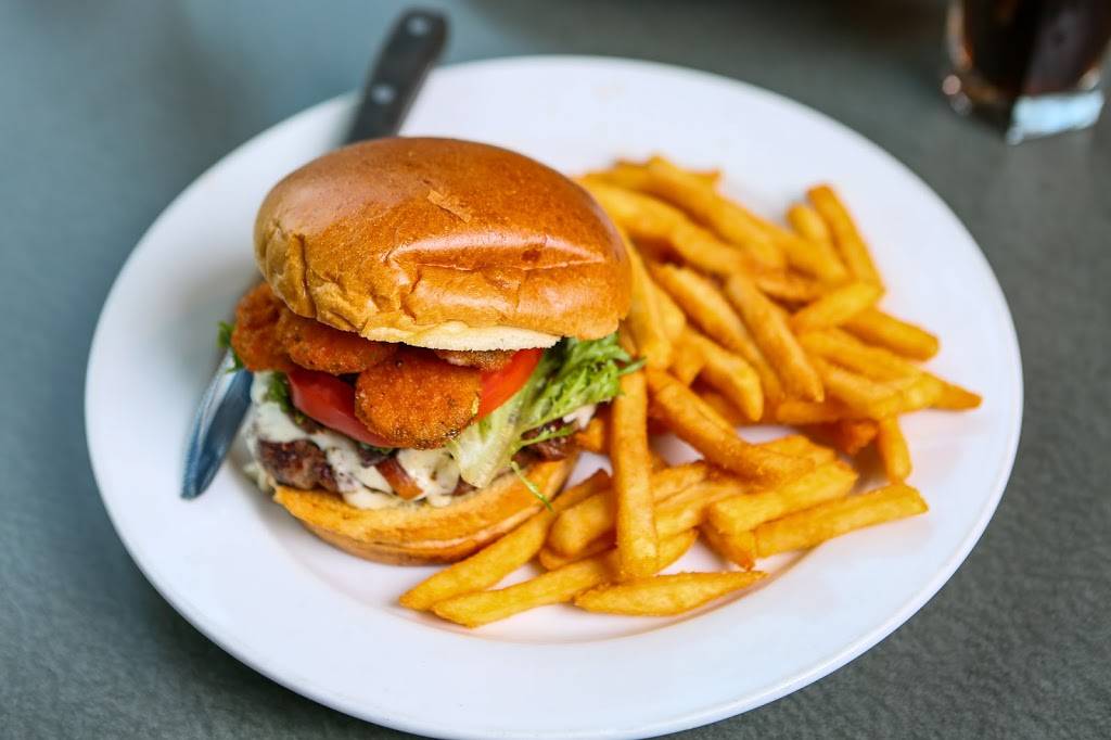 59 West | restaurant | 786 Highland Rd, Highland, MI 48357, USA | 2488893004 OR +1 248-889-3004