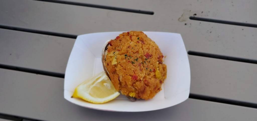 East Wind Lobster and Grille | meal takeaway | 2 Main St, Buzzards Bay, MA 02532, USA | 5087591857 OR +1 508-759-1857