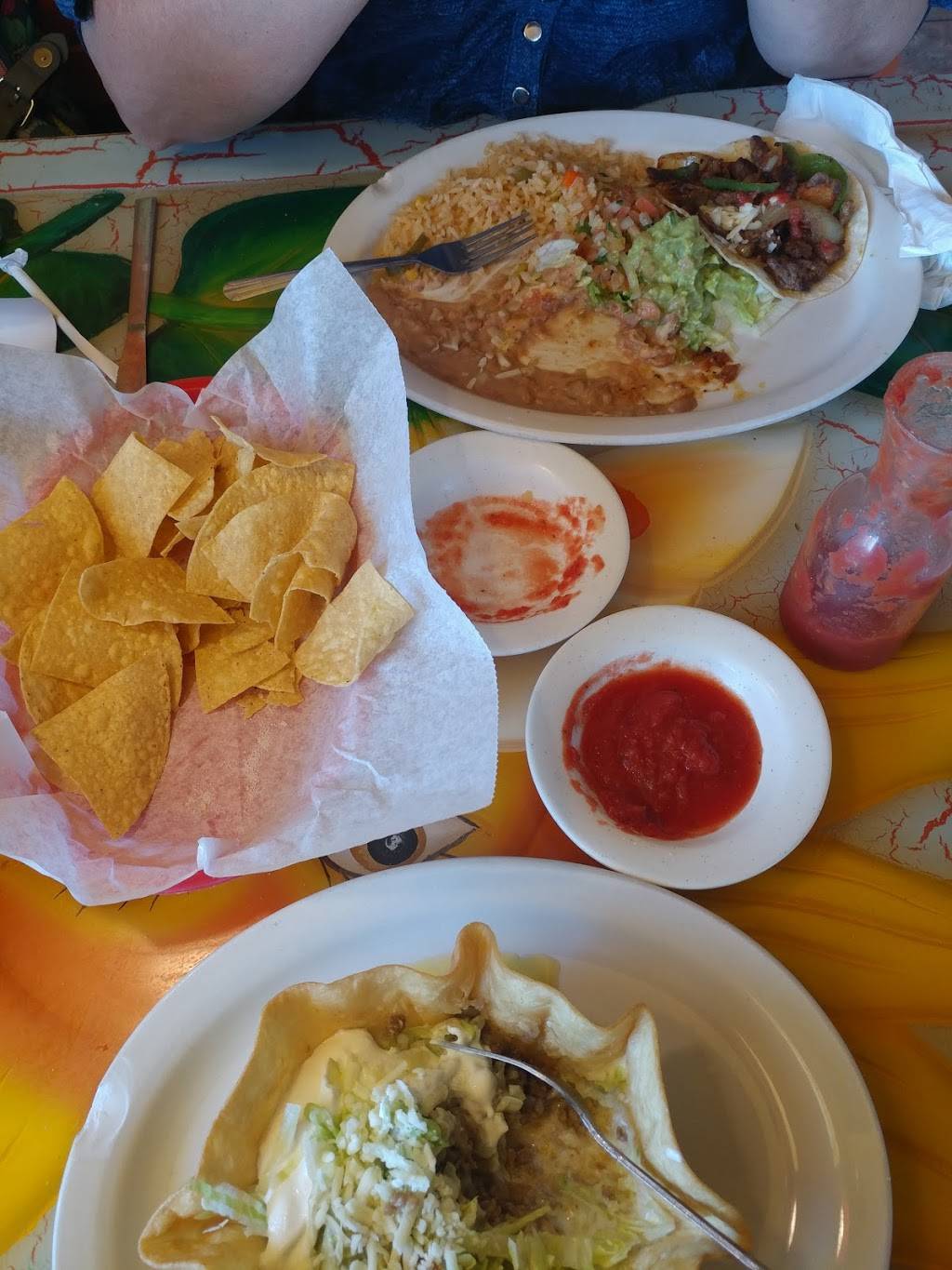 La Mansion Mexican Restaurant | restaurant | 205 OK-82, Locust Grove, OK 74352, USA | 9184794460 OR +1 918-479-4460