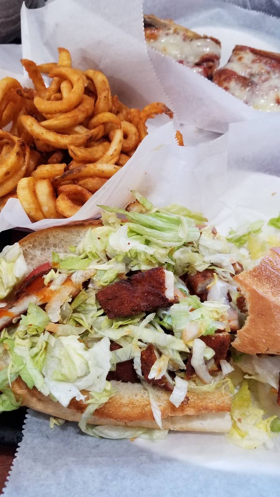 Central Street Pizzeria & Grille | restaurant | 37 Dykeman Way, Stoughton, MA 02072, USA | 7813443199 OR +1 781-344-3199