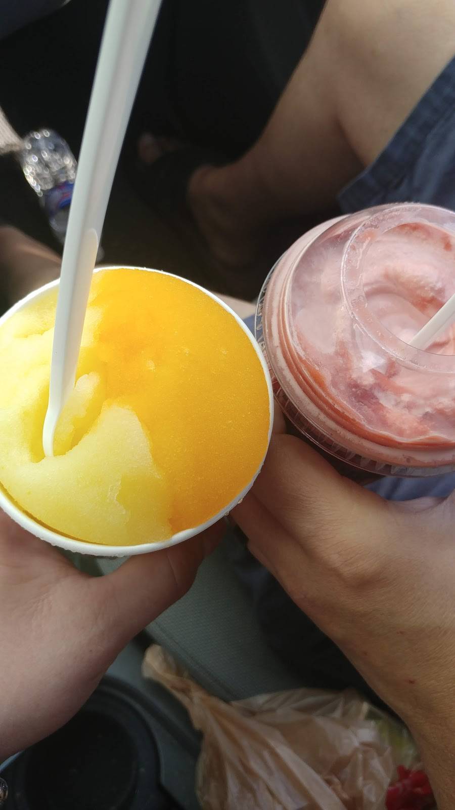 Ritas Italian Ice & Frozen Custard | restaurant | 200 Granville St, Gahanna, OH 43230, USA | 6144762568 OR +1 614-476-2568