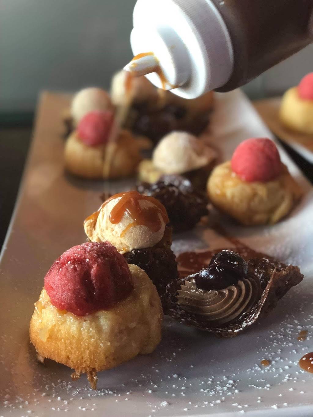 M | restaurant | 209 10th Ave S #223, Nashville, TN 37203, USA | 6156781591 OR +1 615-678-1591