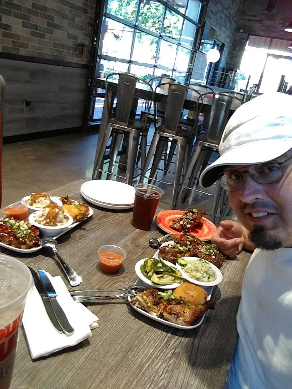 Romans Carving Kitchen | restaurant | 22950 Vanowen St unit e, West Hills, CA 91307, USA | 8187034900 OR +1 818-703-4900