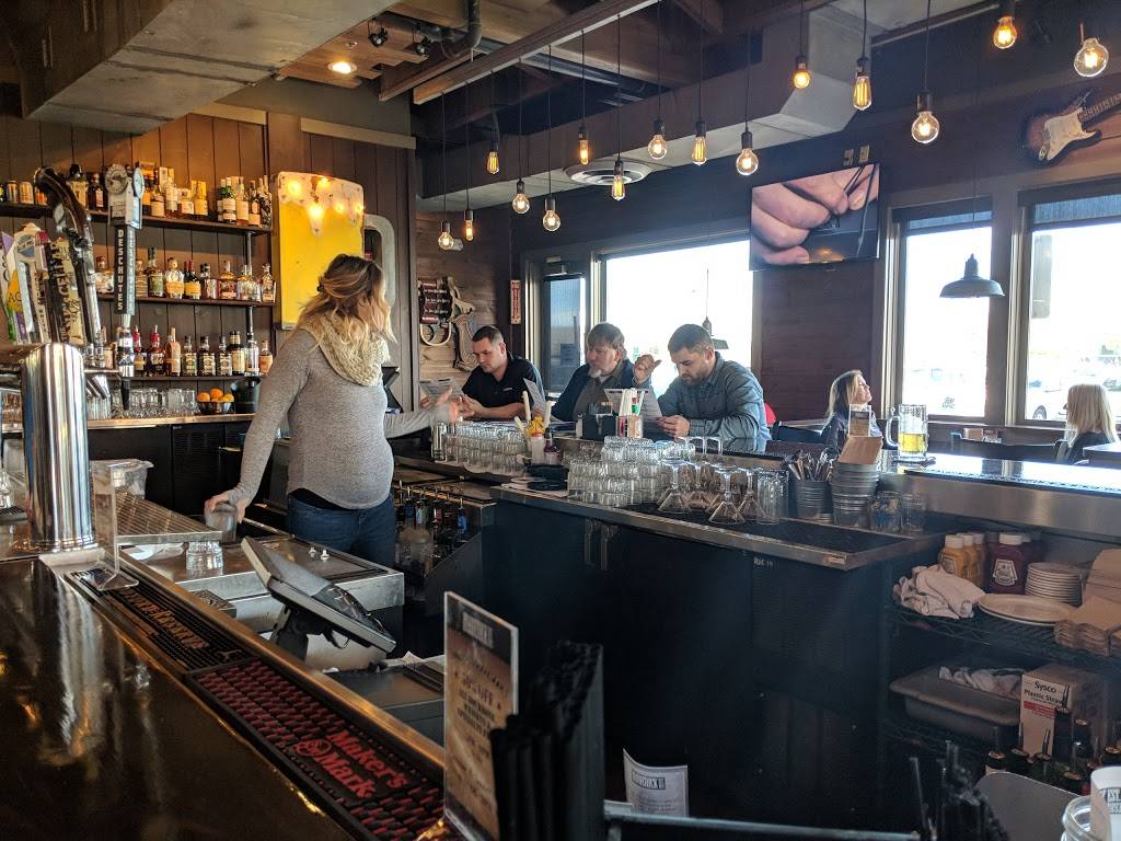 Broderick Roadhouse | restaurant | 1516 Eureka Rd, Roseville, CA 95661, USA | 9167712722 OR +1 916-771-2722