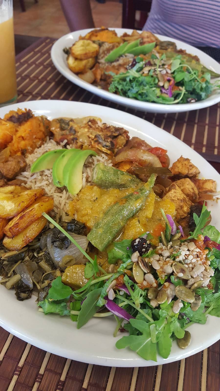 Vs Caribbean Restaurant | restaurant | 1221 Weston Rd, York, ON M6M 4P7, Canada | 4162491221 OR +1 416-249-1221