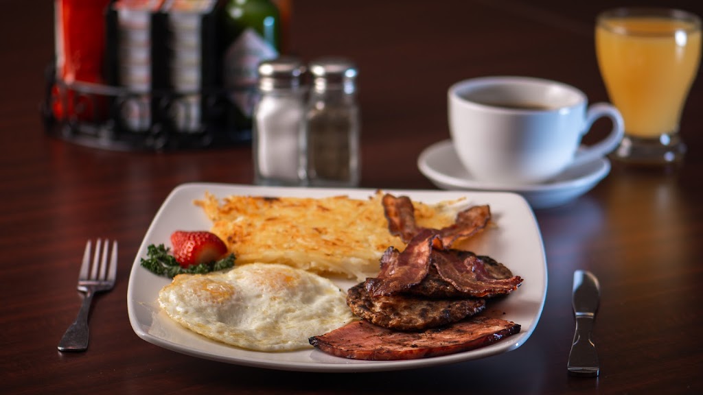 Konocti Vista Casino Resort, Marina & RV Park | meal takeaway | 2755 Mission Rancheria Rd, Lakeport, CA 95453, USA | 7072621900 OR +1 707-262-1900