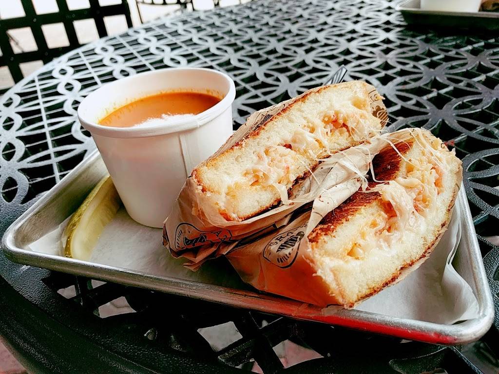 Grater Grilled Cheese | restaurant | 5618 Mission Center Rd, San Diego, CA 92108, USA | 6194589611 OR +1 619-458-9611