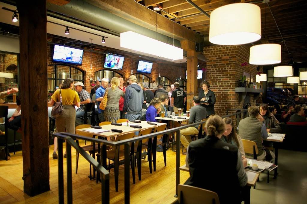 South Street Brewery | restaurant | 106 South Street West, Charlottesville, VA 22902, USA | 4342936550 OR +1 434-293-6550