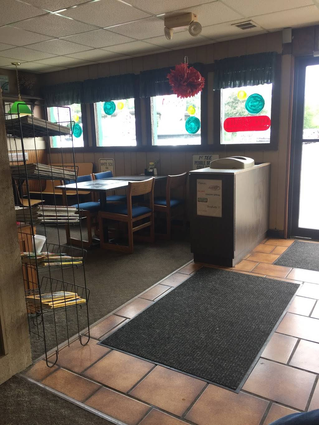 Razzys Deli | restaurant | 2615 N 90th St, Omaha, NE 68134, USA | 4023972131 OR +1 402-397-2131