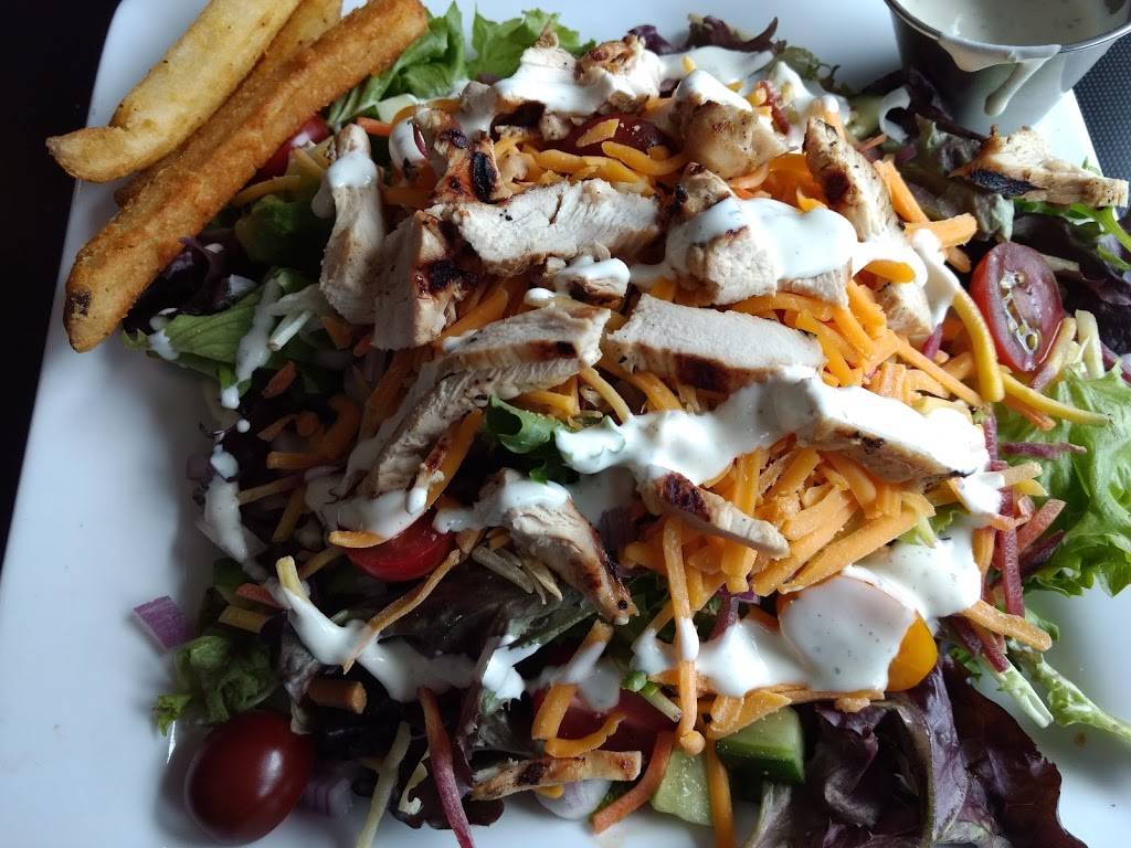 The Blue Moose Sports Pub | restaurant | 6240 28th St SE, Grand Rapids, MI 49546, USA | 6167346333 OR +1 616-734-6333