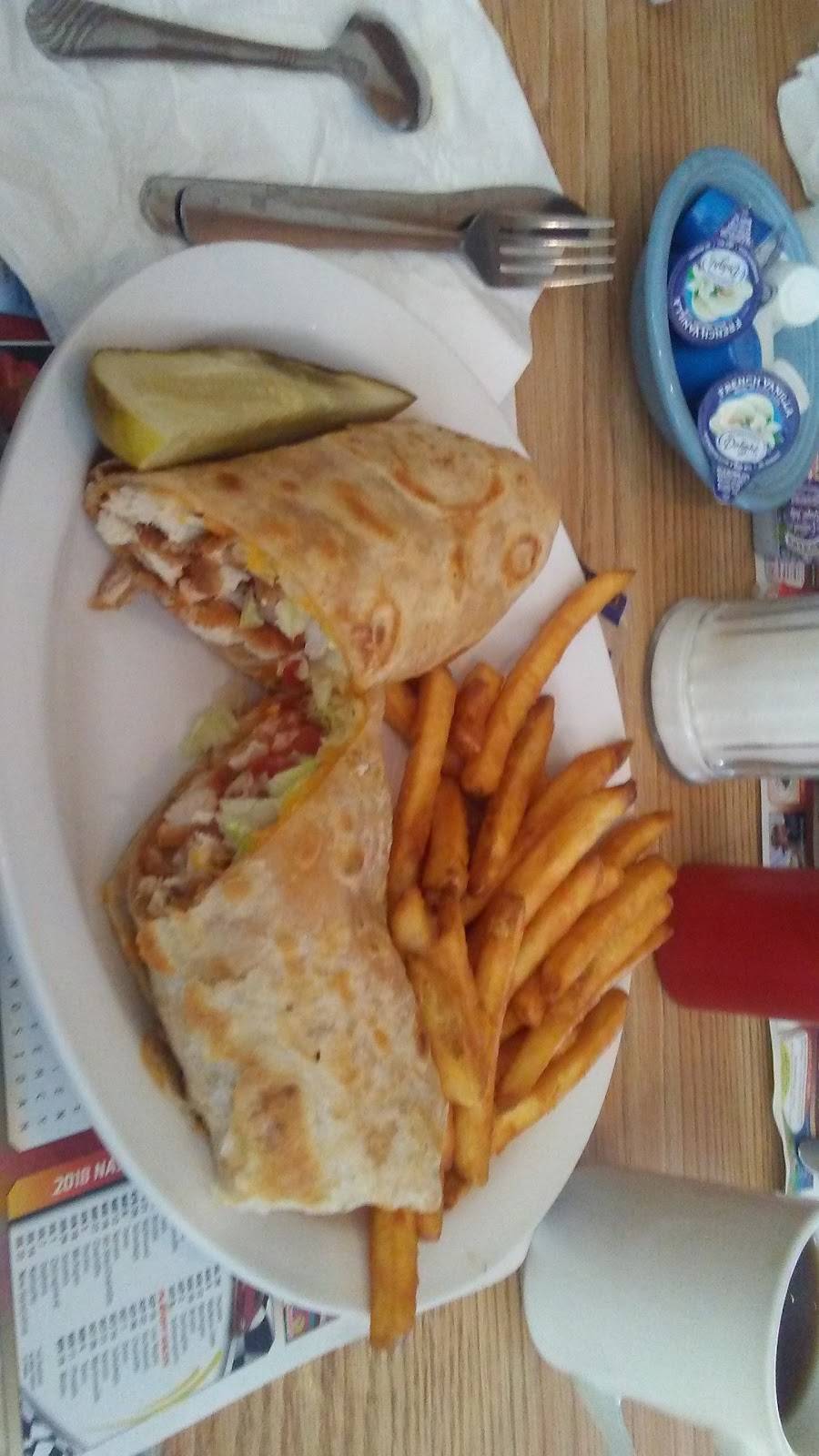 Superior Family Restaurant Dinos | restaurant | 1210 Superior Ave, Tomah, WI 54660, USA | 6083726055 OR +1 608-372-6055