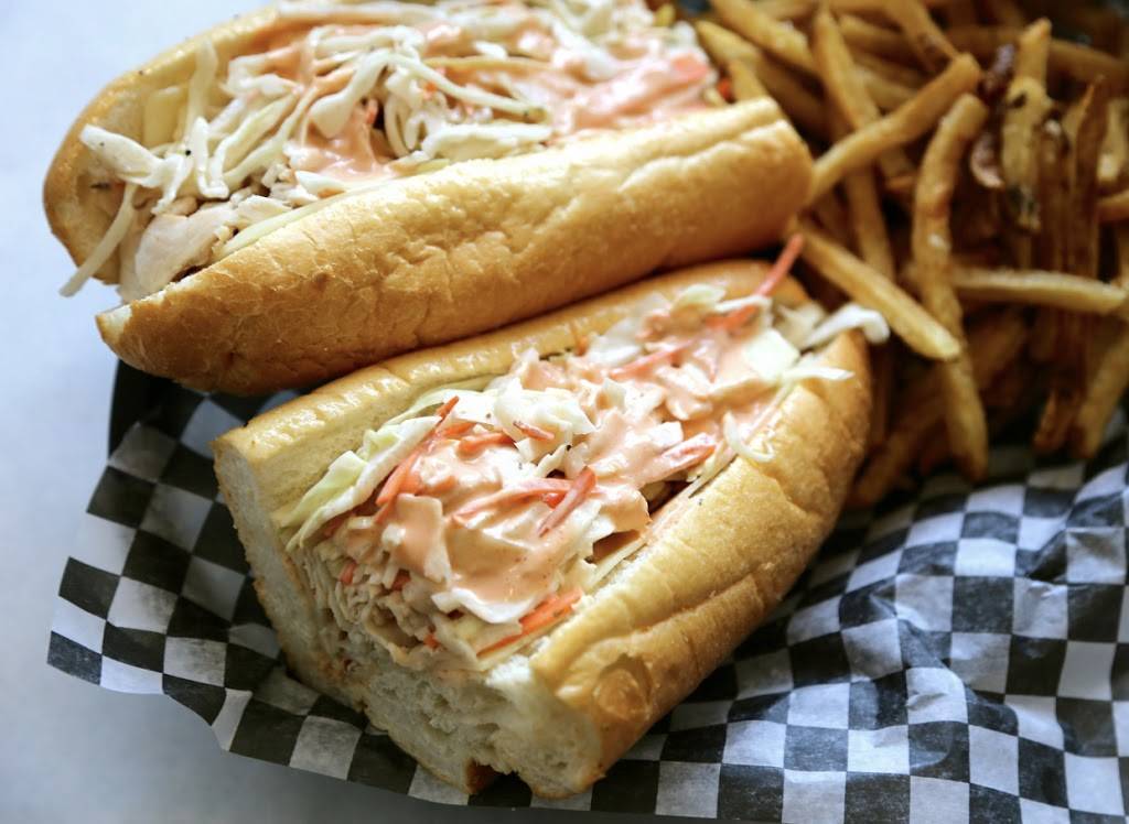 mojos east coast eats | restaurant | 2758 Maple Ave, Downers Grove, IL 60515, USA | 6307962832 OR +1 630-796-2832