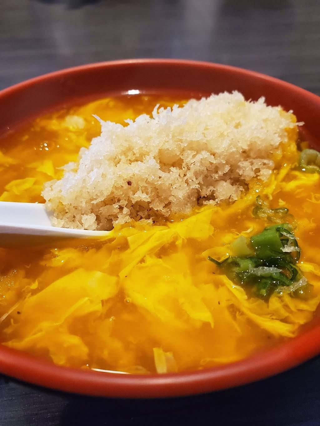 Koi Sushi | restaurant | 2389 Pass Rd, Biloxi, MS 39531, USA | 2283882233 OR +1 228-388-2233