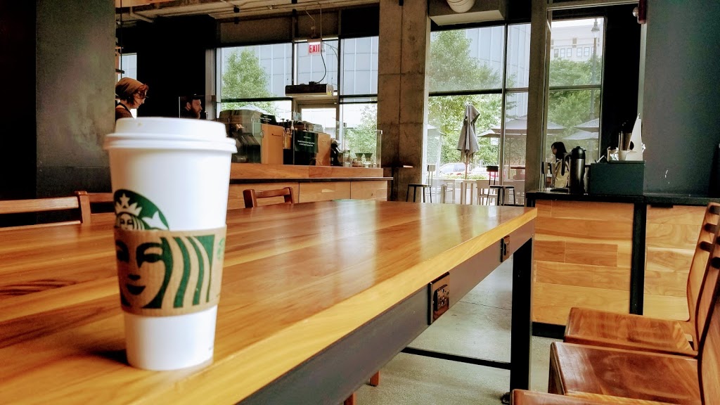Starbucks | cafe | 469 W Chicago Ave, Chicago, IL 60654, USA | 7735720662 OR +1 773-572-0662