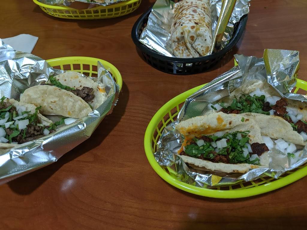 Paleteria El Tajin | restaurant | 923 E Broadway, Columbia, MO 65201, USA | 5735076068 OR +1 573-507-6068