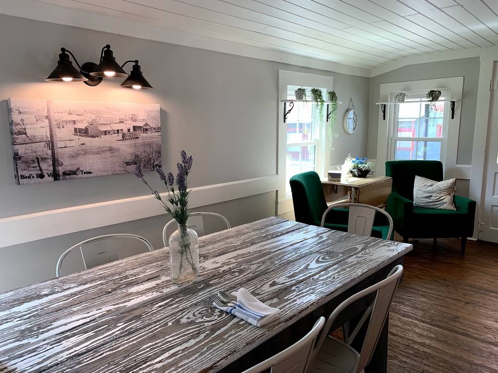 Blue Willow Cafe | restaurant | 12513 W Washington St, Burton, TX 77835, USA | 9792890222 OR +1 979-289-0222