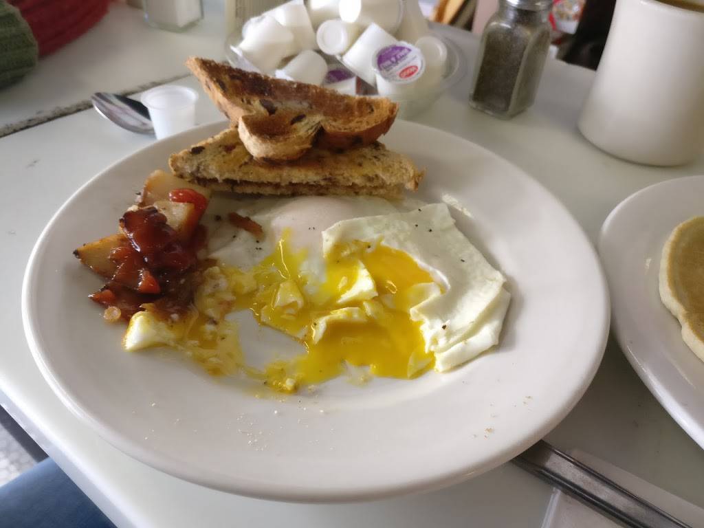 Paul Revere Restaurant | restaurant | 447 High St, Medford, MA 02155, USA | 7813959867 OR +1 781-395-9867