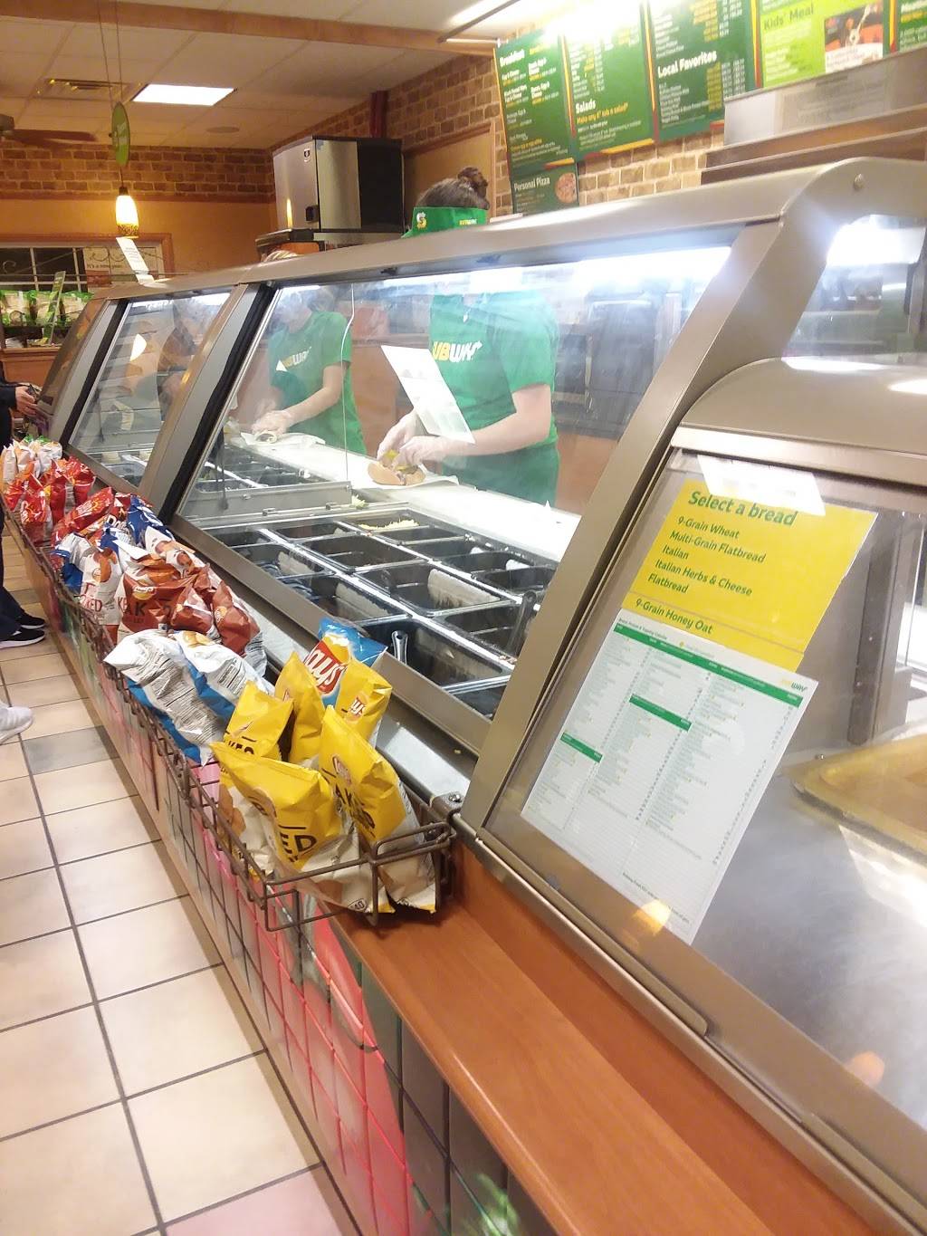 Subway Restaurants | restaurant | 10048 Frankfort Hwy, Fort Ashby, WV 26719, USA | 3042982100 OR +1 304-298-2100