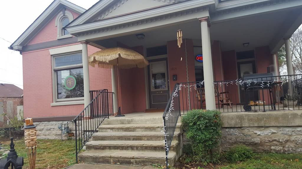 Veggie Village | restaurant | 1314 6th Ave N, Nashville, TN 37208, USA | 6152524600 OR +1 615-252-4600