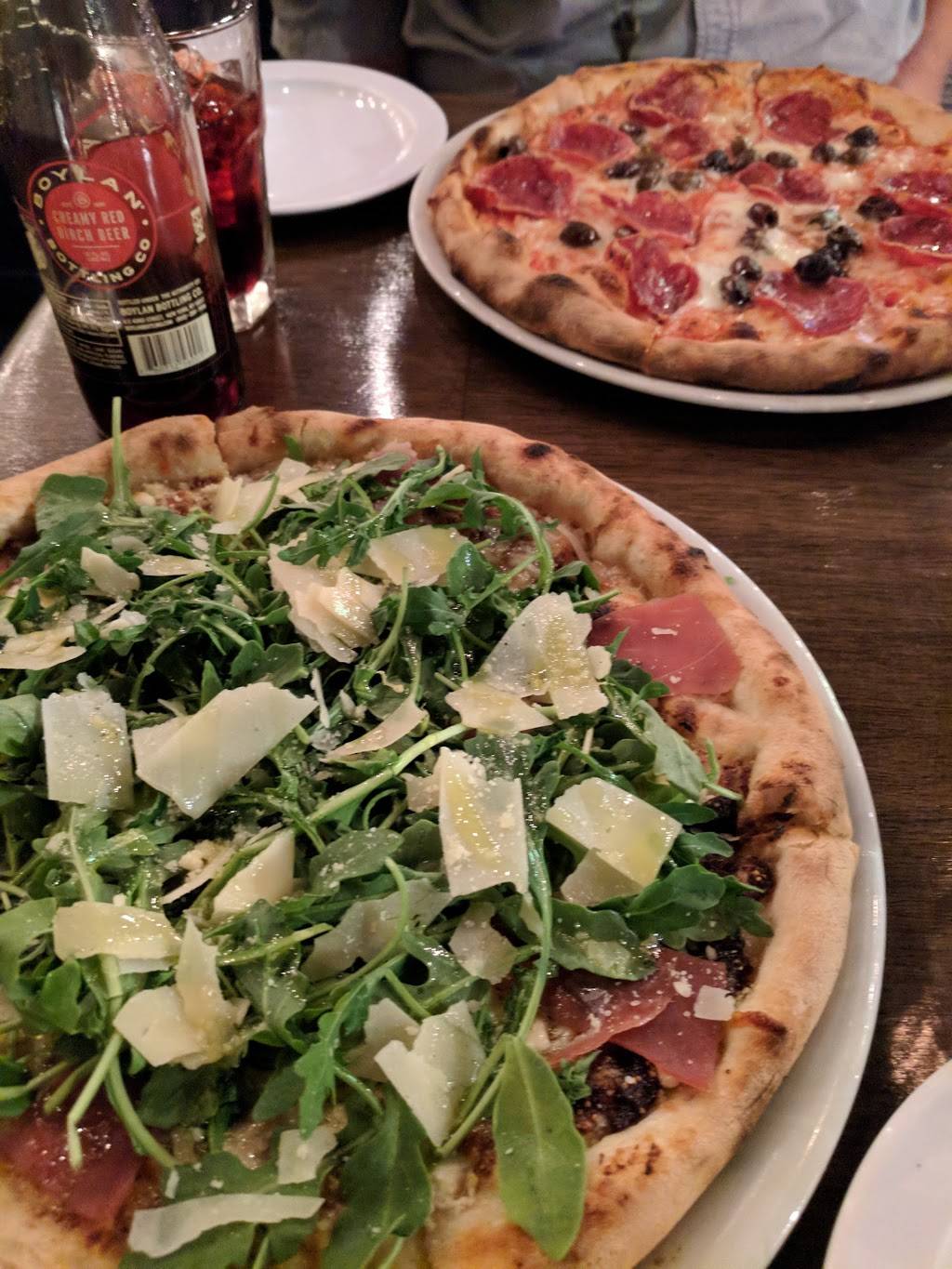 IL Bosco Pizza | restaurant | 7120 E Becker Ln, Scottsdale, AZ 85254, USA | 4803358680 OR +1 480-335-8680