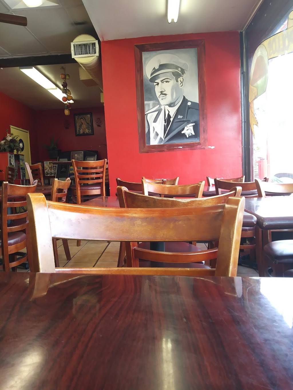 Los Cunados Restaurant | restaurant | 6300 S Main St, Los Angeles, CA 90003, USA | 3237536174 OR +1 323-753-6174