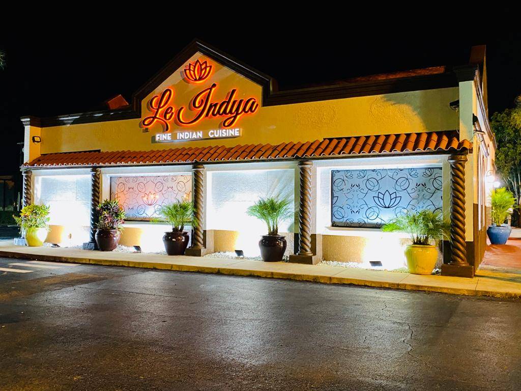 Le Indya Naples | restaurant | 975 Pine Ridge Rd, Naples, FL 34108, USA | 2395915156 OR +1 239-591-5156