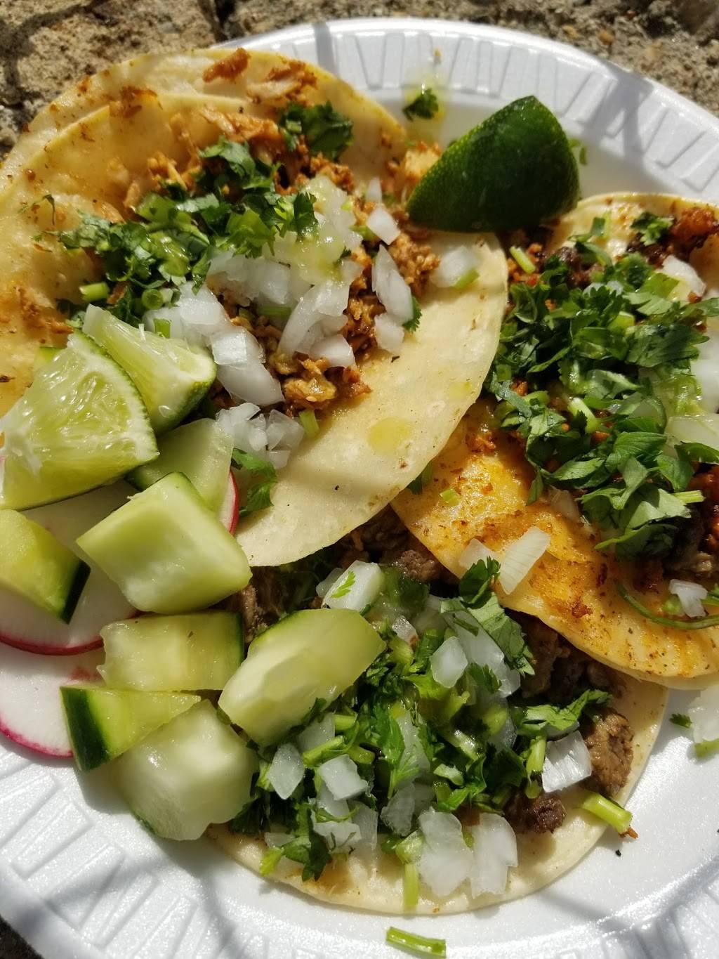 Taco El Chilango | restaurant | 1716-1728 14th St N, Arlington, VA 22209, USA | 5712360355 OR +1 571-236-0355