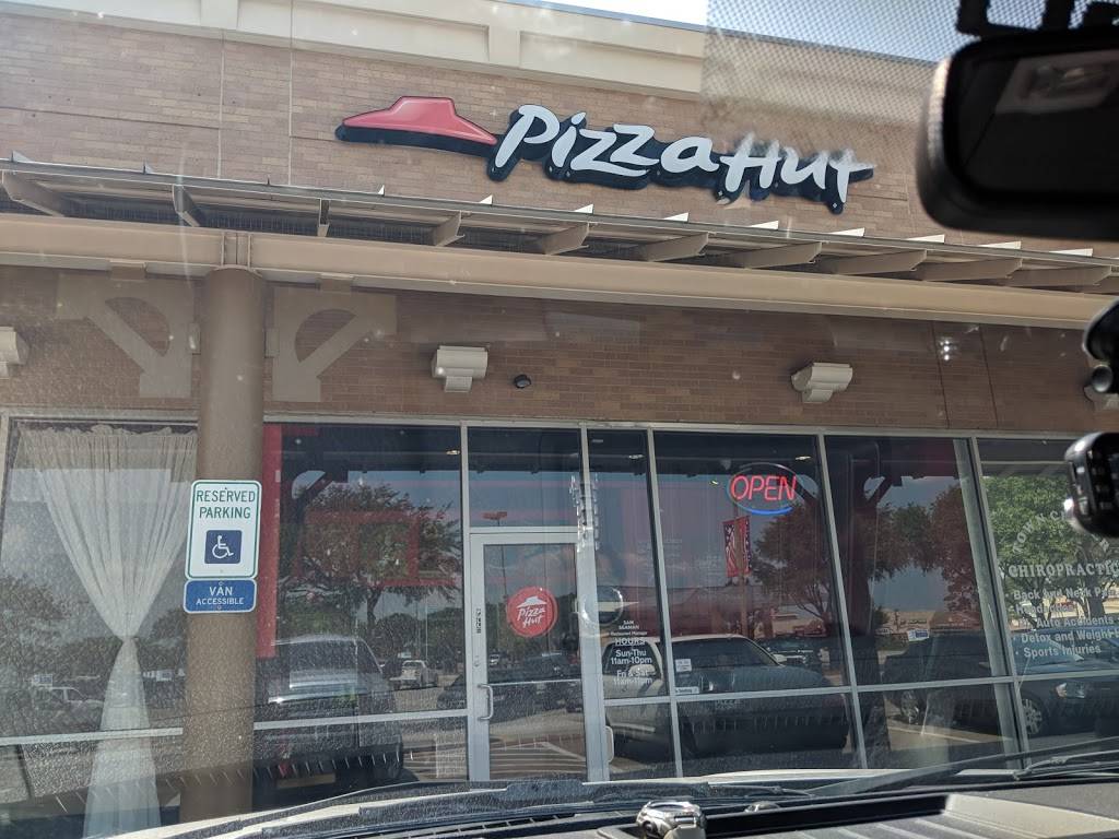 Pizza Hut | restaurant | 2717 Cross Timbers Rd #410, Flower Mound, TX 75028, USA | 9725391200 OR +1 972-539-1200