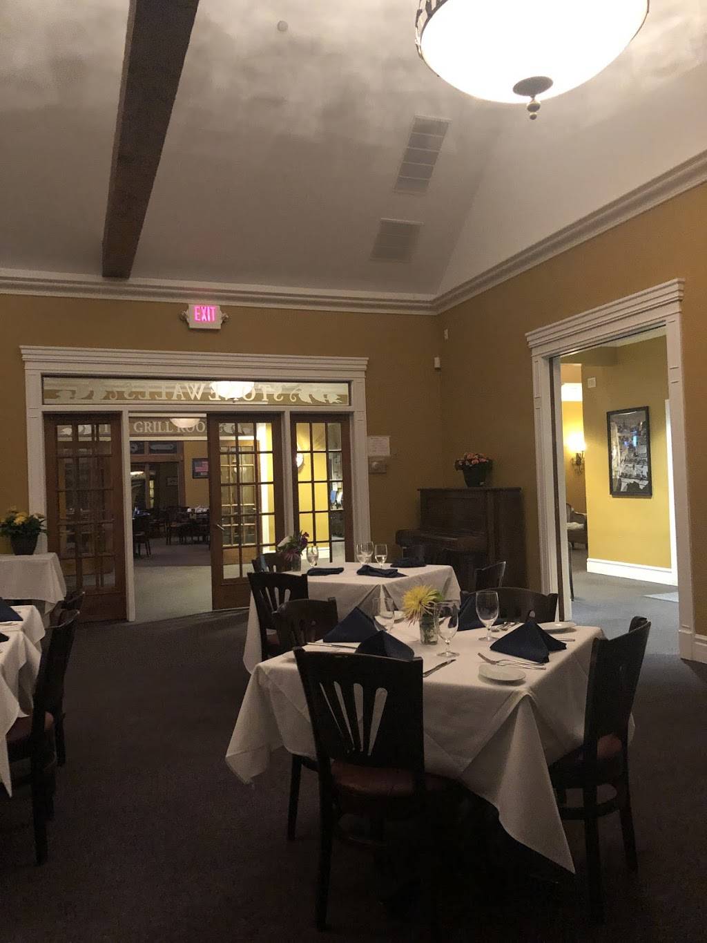 Stonewall | restaurant | 967 Reeves Ave, Riverhead, NY 11901, USA | 6315060777 OR +1 631-506-0777