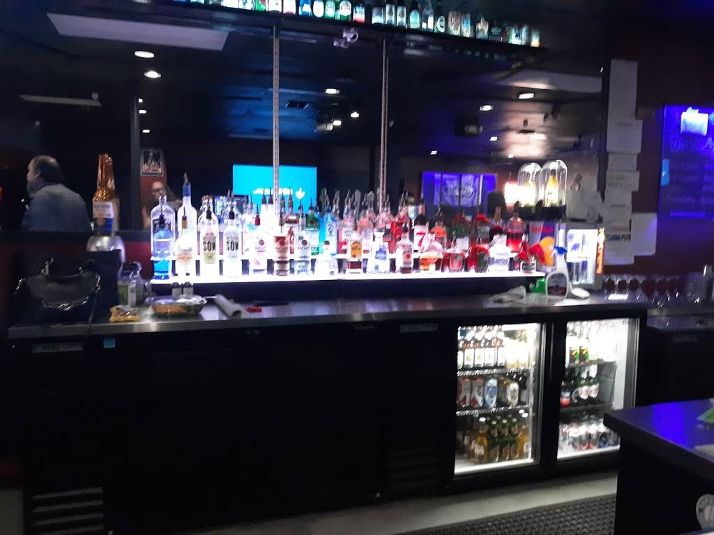 Aces Sports Bar SA | restaurant | 8373 Perrin Beitel Rd, San Antonio, TX 78218, USA | 2103142133 OR +1 210-314-2133