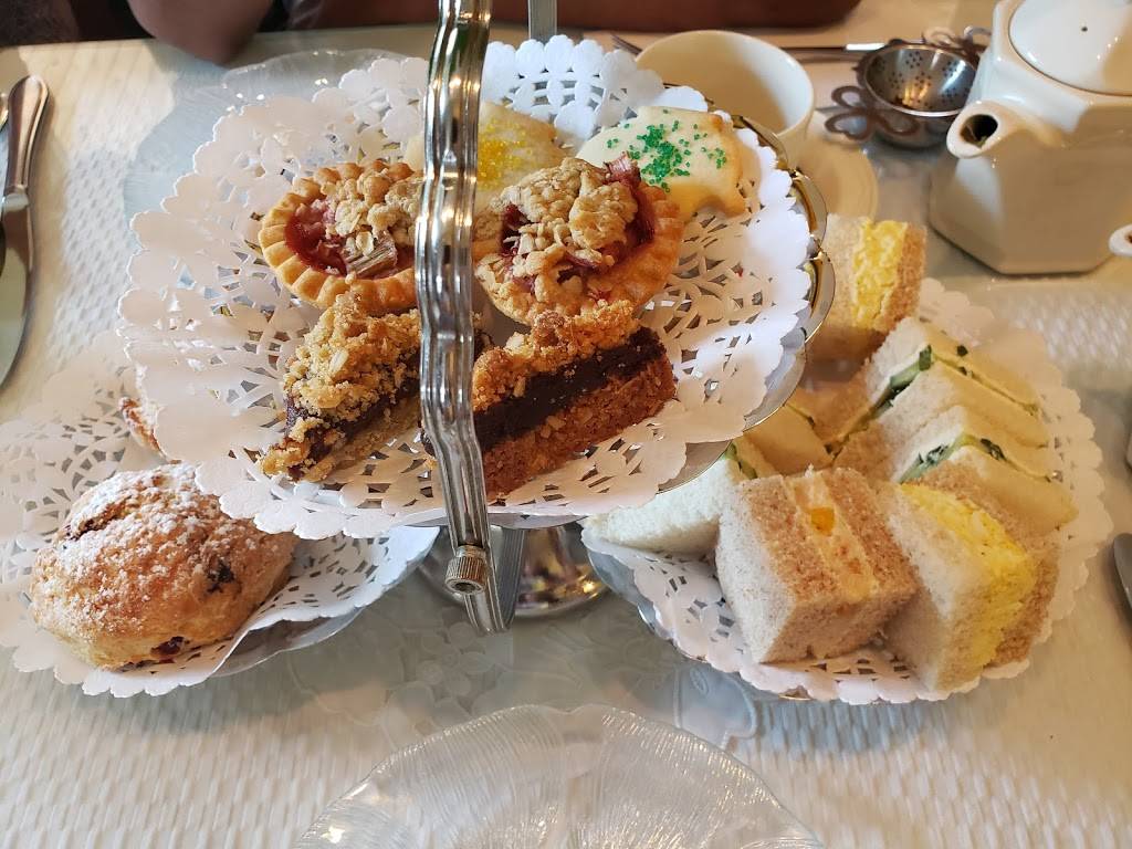 The Tea Room | restaurant | 223 Queen St S, Mississauga, ON L5M 1L6, Canada | 9055427674 OR +1 905-542-7674