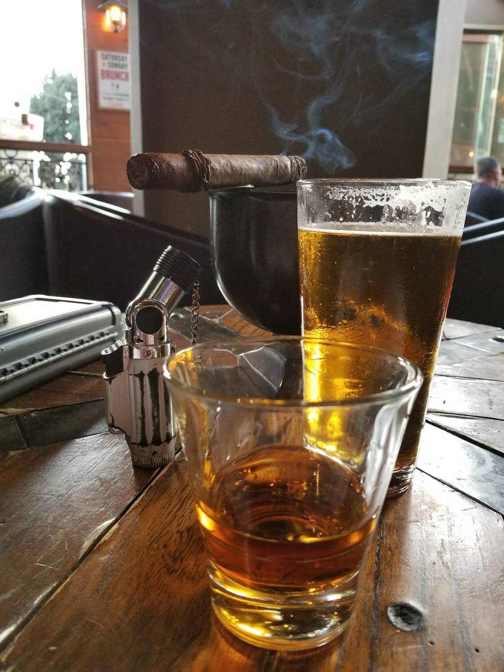 State Social House | restaurant | 8782 Sunset Blvd, West Hollywood, CA 90069, USA | 3106578100 OR +1 310-657-8100