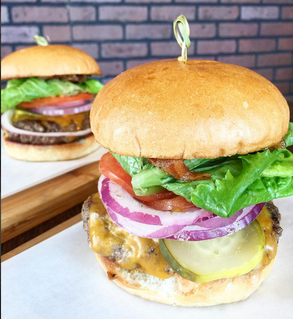 Locale | restaurant | 1727 18th St, Bakersfield, CA 93301, USA | 6613229090 OR +1 661-322-9090