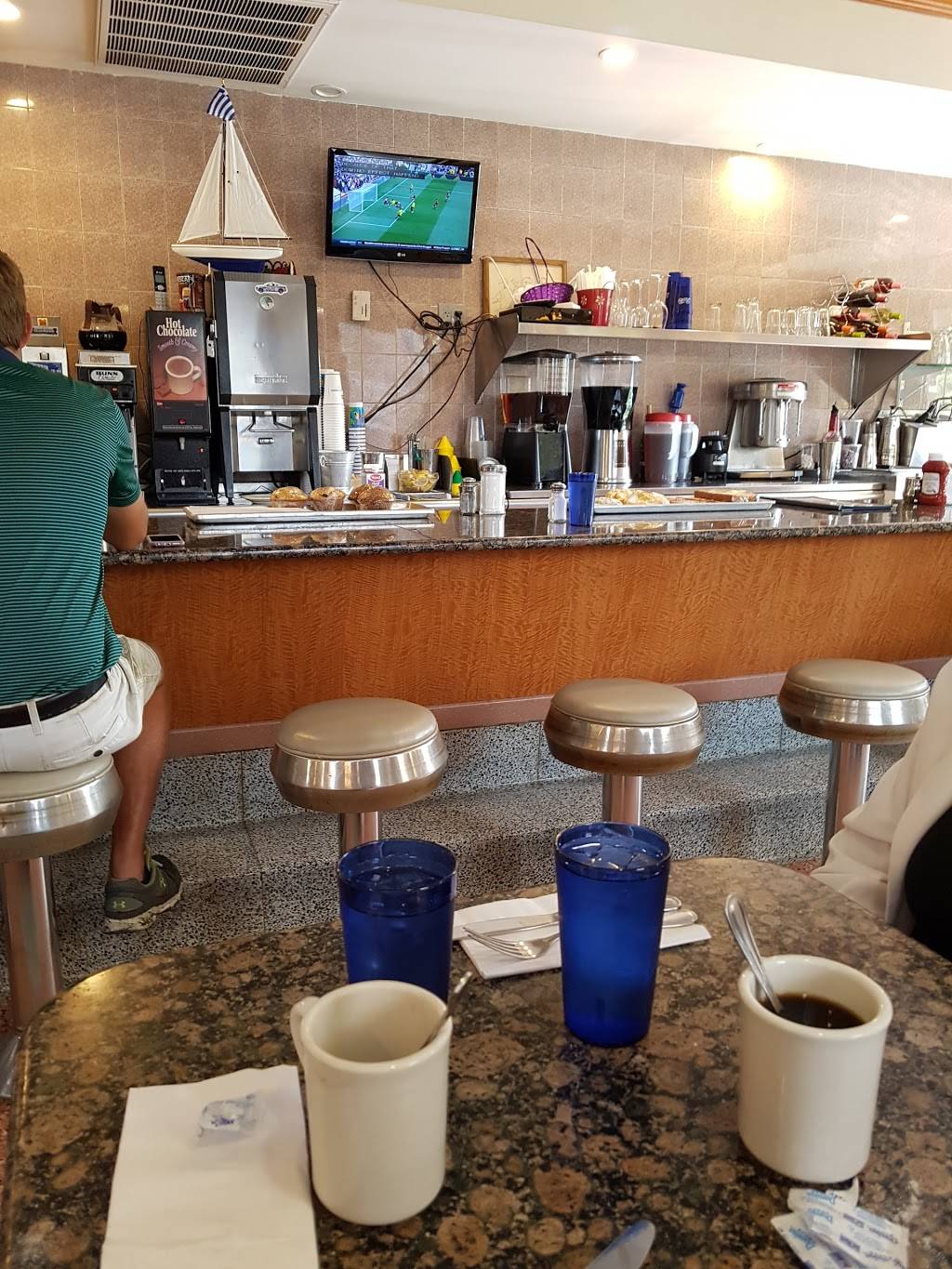 Dobbs Diner | restaurant | 444 Broadway, Dobbs Ferry, NY 10522, USA | 9146740850 OR +1 914-674-0850