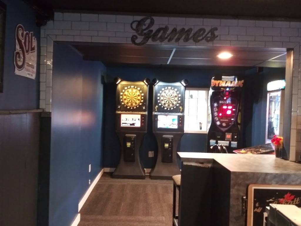 Dawg House Bar & Grill | restaurant | 21350 Van Born Rd, Dearborn Heights, MI 48125, USA | 3132746066 OR +1 313-274-6066