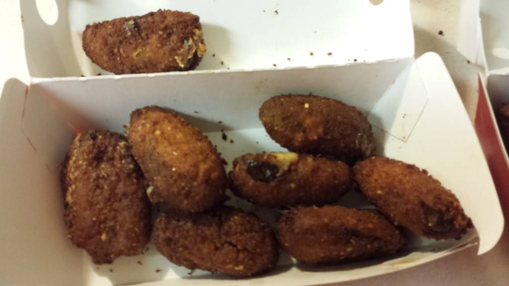 Jack in the Box | restaurant | 7720 FM78, San Antonio, TX 78244, USA | 2106666979 OR +1 210-666-6979