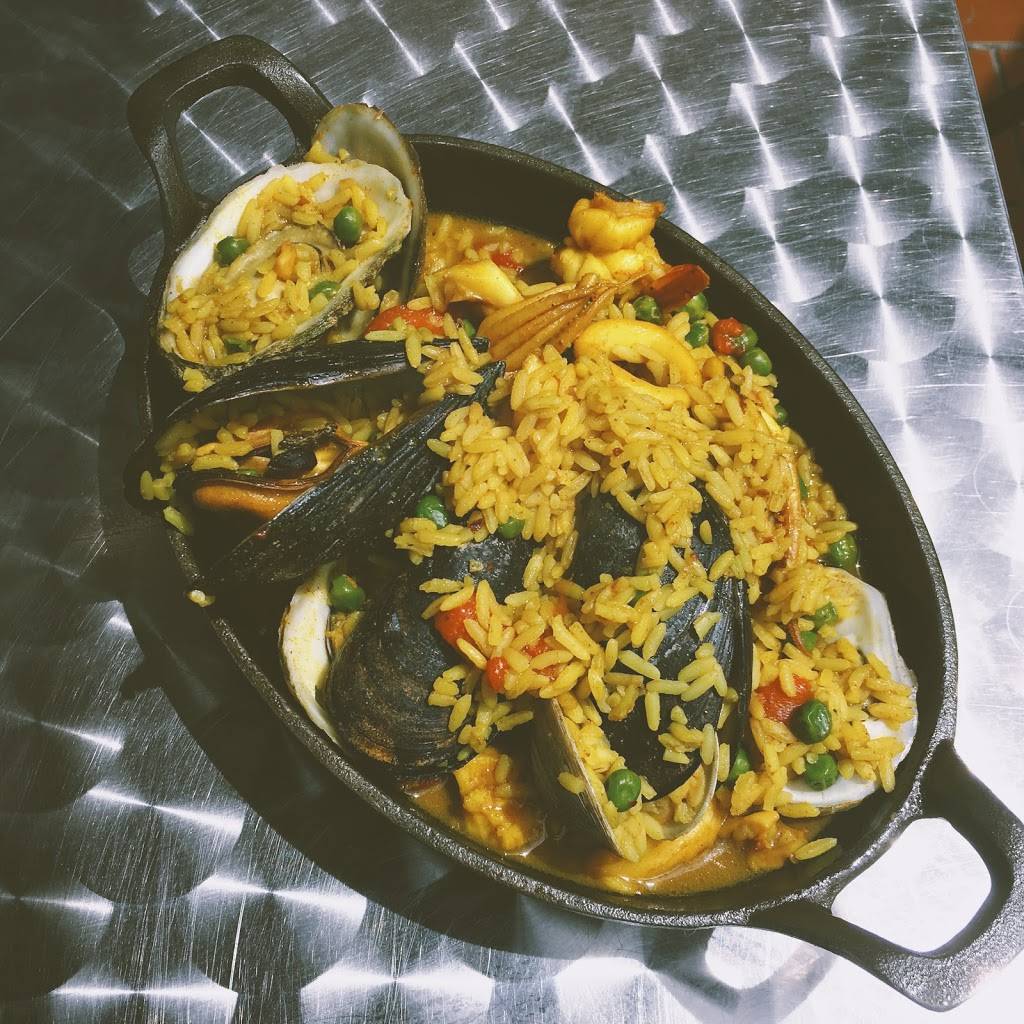 The Steam Room | restaurant | 4 E Broadway, Port Jefferson, NY 11777, USA | 6319286690 OR +1 631-928-6690