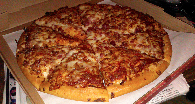 Pizza Hut | restaurant | 600 W Whipple Ave, Redwood City, CA 94063, USA | 6503618700 OR +1 650-361-8700