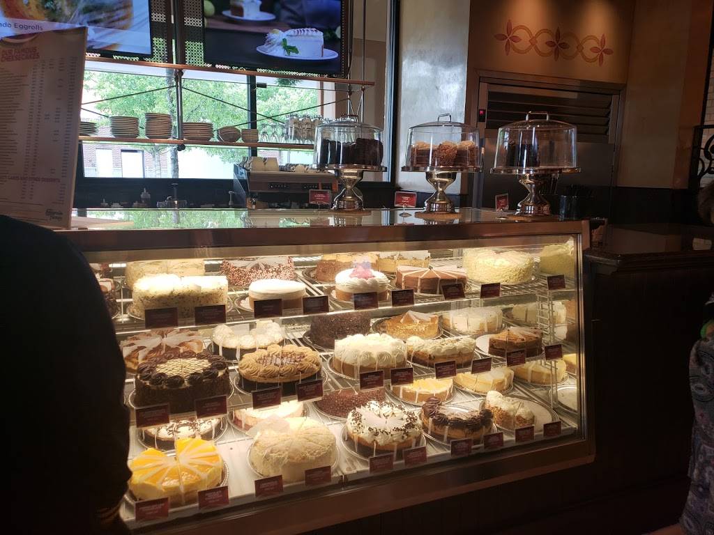 The Cheesecake Factory | restaurant | 7612 Blake St, Liberty Township, OH 45069, USA | 5137552761 OR +1 513-755-2761