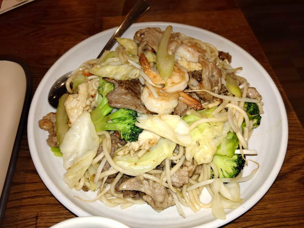 Archis Thai Bistro | restaurant | 6345 S Rainbow Blvd, Las Vegas, NV 89118, USA | 7028705558 OR +1 702-870-5558