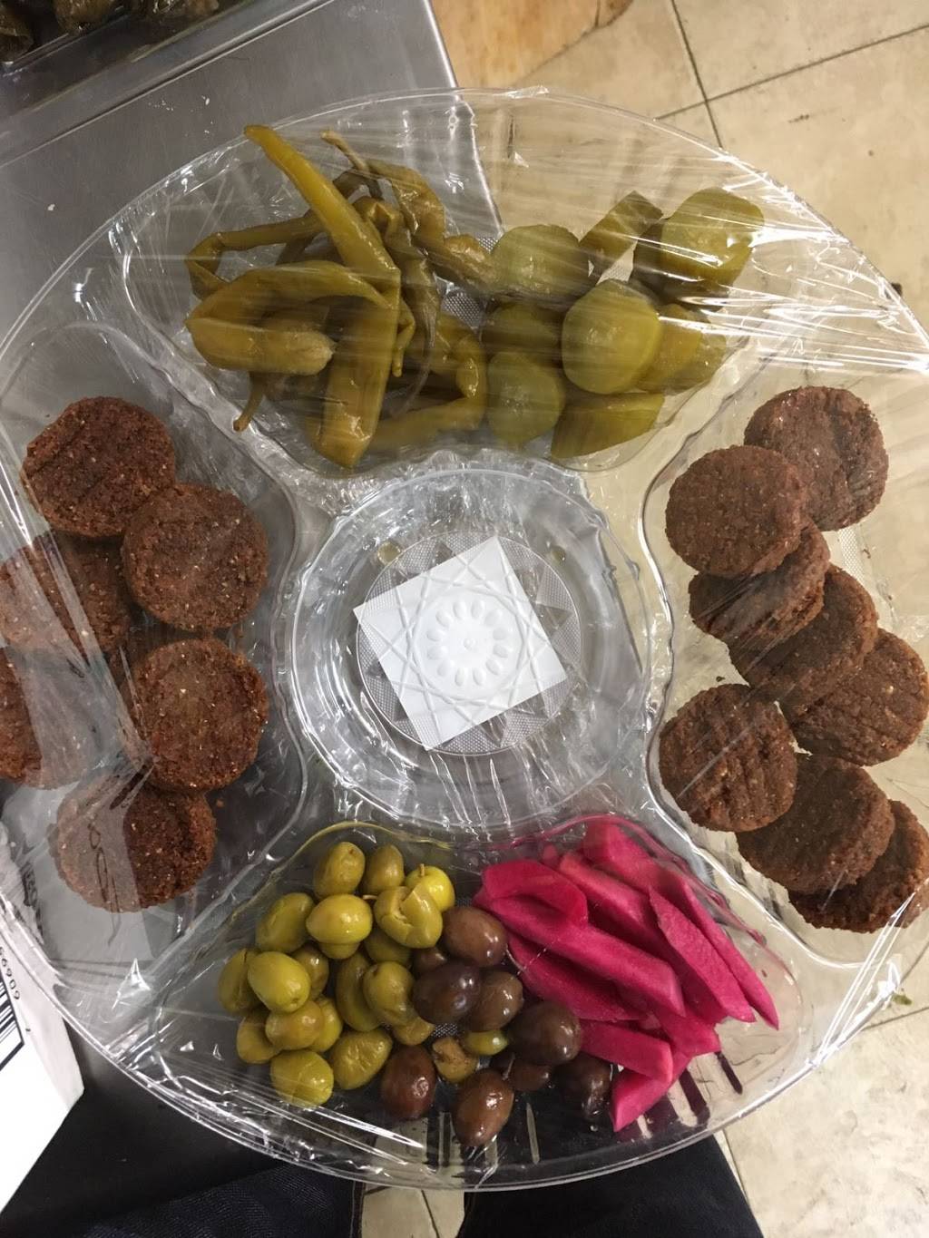 Atlas Market | restaurant | 223 Highland Ave, Malden, MA 02148, USA | 7813210120 OR +1 781-321-0120