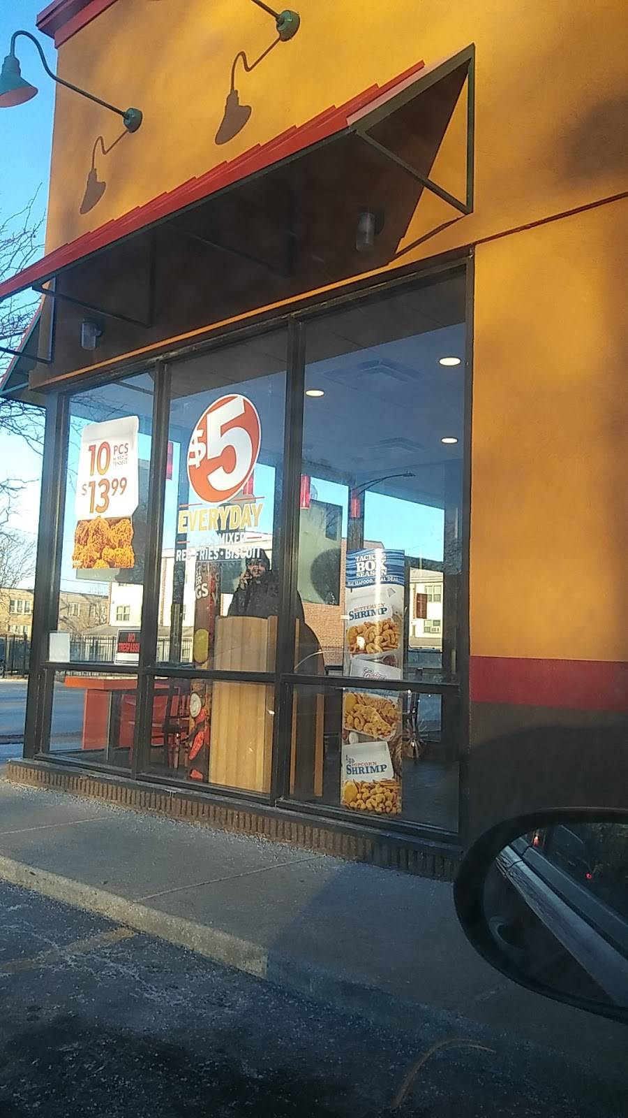 Popeyes Louisiana Kitchen | restaurant | 111 W 75th St, Chicago, IL 60620, USA | 7736499650 OR +1 773-649-9650