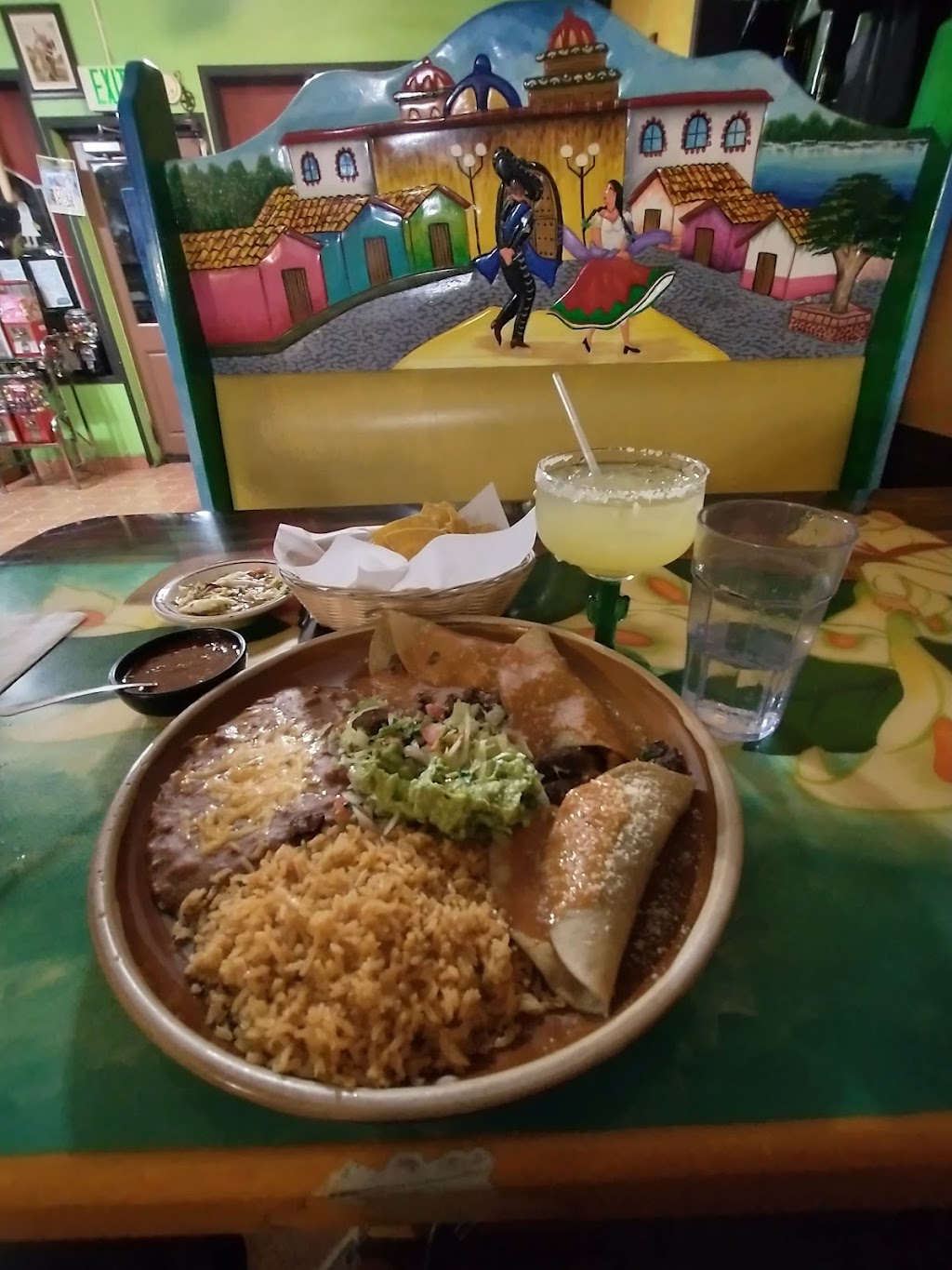 Camperos | restaurant | 301 Main Ave, Brewster, WA 98812, USA | 5096892183 OR +1 509-689-2183