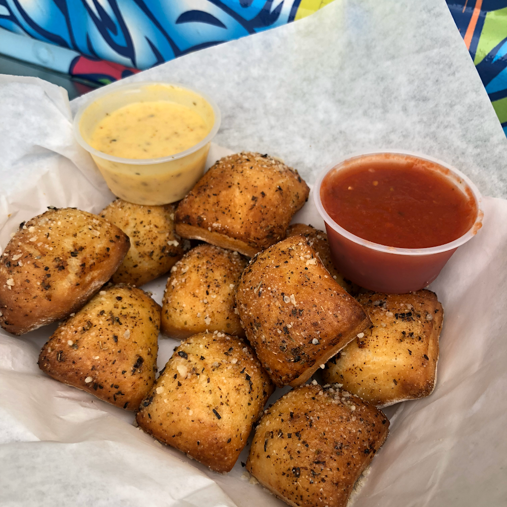 The Purple Flour | restaurant | 938 Wakefield Dr, Houston, TX 77018, USA | 7132899797 OR +1 713-289-9797