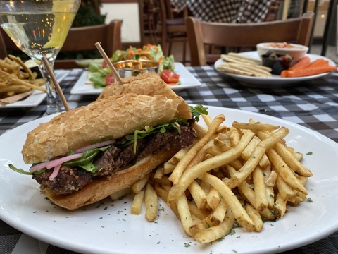 Wrigleyville Ghost Kitchens | restaurant | 3554 N Clark St, Chicago, IL 60657, USA | 7732346092 OR +1 773-234-6092